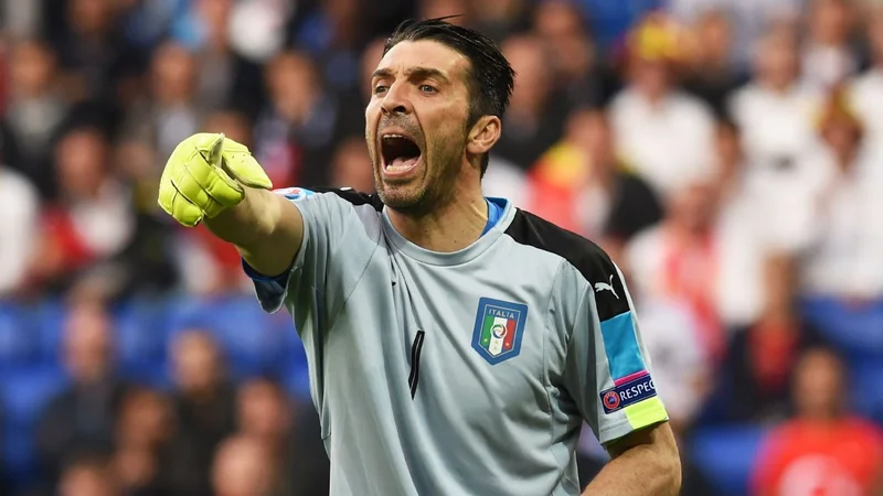 Top thủ môn hay nhất Euro xuất sắc nhất phải kể đến Gianluigi Buffon (Italy)