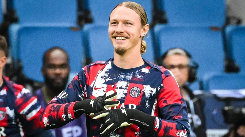 Top thủ môn hay nhất Ligue 1- Matvei Safonov